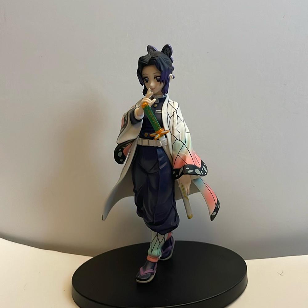 Shinobu figure.